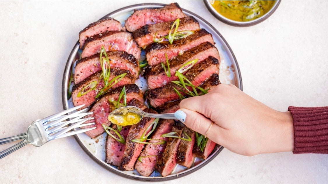 Sirloin with Roasted Garlic Sauce