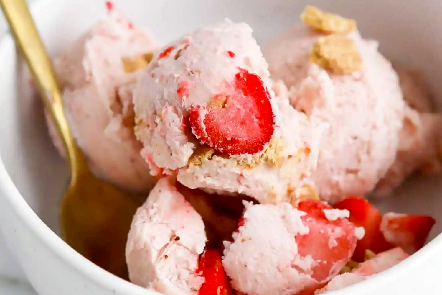 Strawberry Cottage Cheese Ice Cream