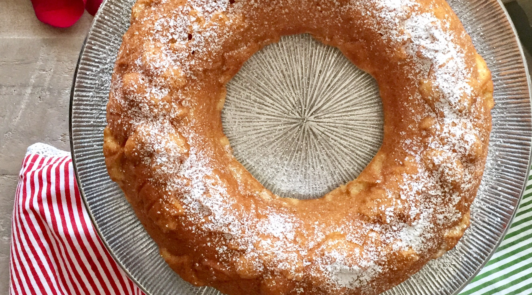 Ciambella: An Italian Bundt Goes Greek
