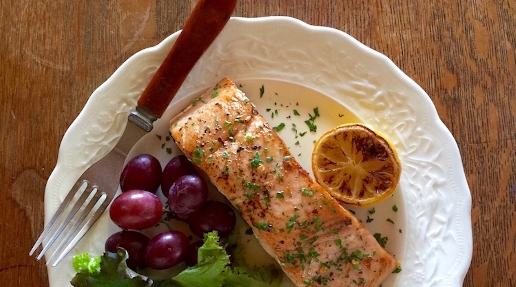 Crispy, Pan-Seared Lemon Salmon