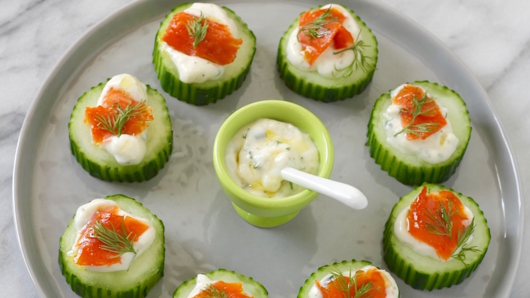 Smoked Salmon & Cucumber Bites with Cool Buttermilk Sauce