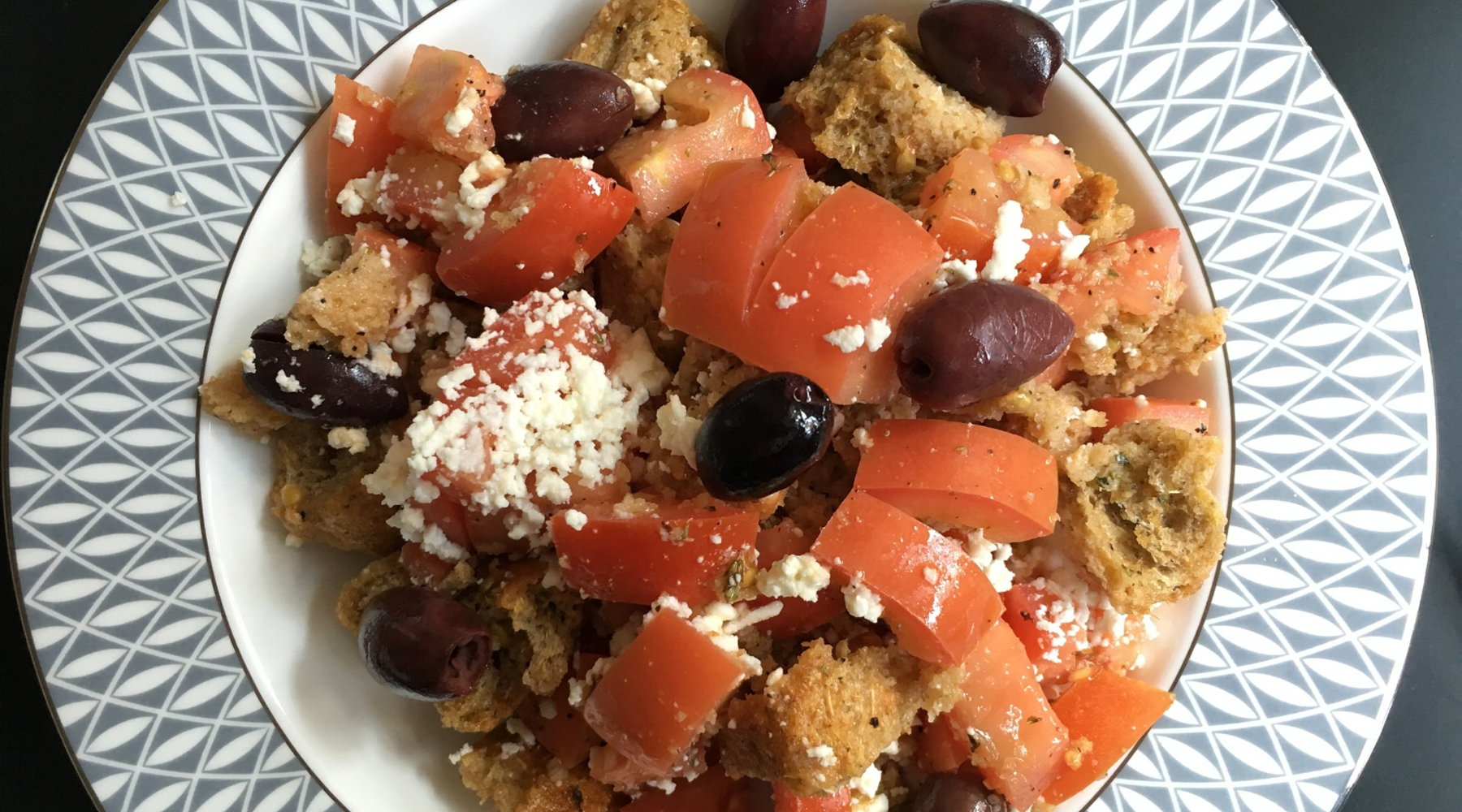 Dakos salad
