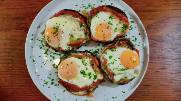 Portobello Mushroom Stuffed with Goat Cheese, Prosciutto & Fried Egg
